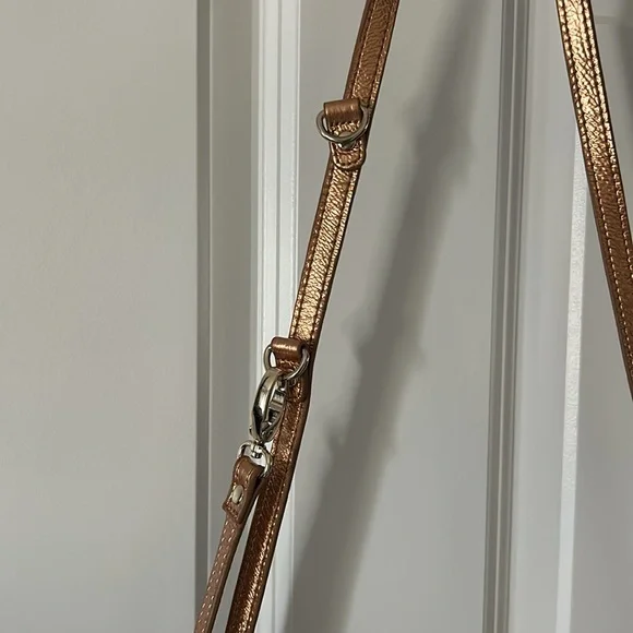 Lifestyle by Sharif Rose Gold Floral and Woven Women's Shoulder Bag - Picture 3 of 7